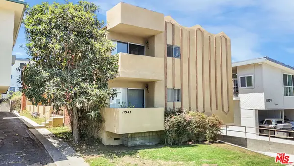 11943 Kiowa Avenue, Los Angeles, CA 90049