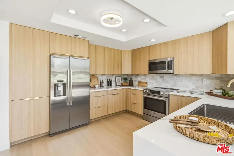 320 S Sierra Madre, Palm Desert, CA 92260 - #3