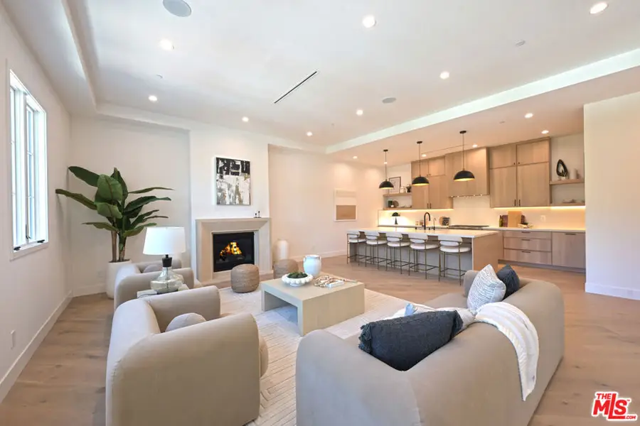 3072 Hollyridge Drive, Los Angeles, CA 90068 - #3
