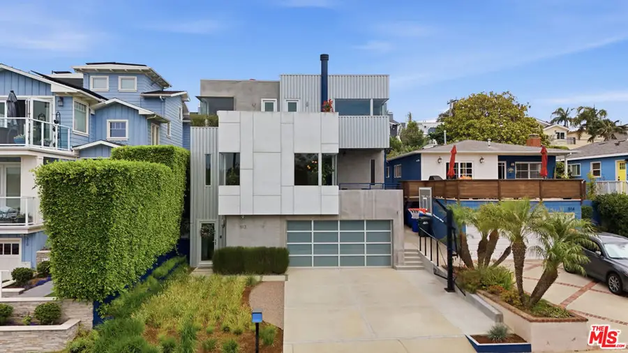 512 S Irena Avenue, Redondo Beach, CA 90277 - #3