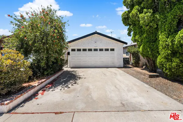 11477 Amboy Avenue, San Fernando, CA 91340