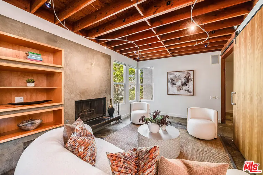 4504 Stern Avenue, Sherman Oaks, CA 91423 - #3