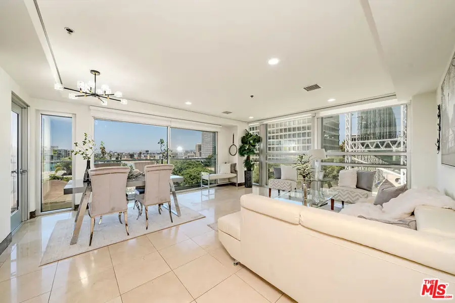 702 S Serrano Avenue #605, Los Angeles, CA 90005 - #2