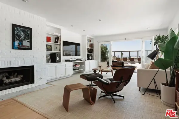 2431 3rd Street #7, Santa Monica, CA 90405