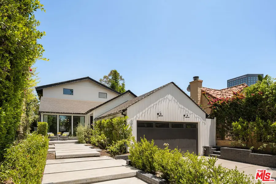 4034 Denny Avenue, Studio City, CA 91604 - #2