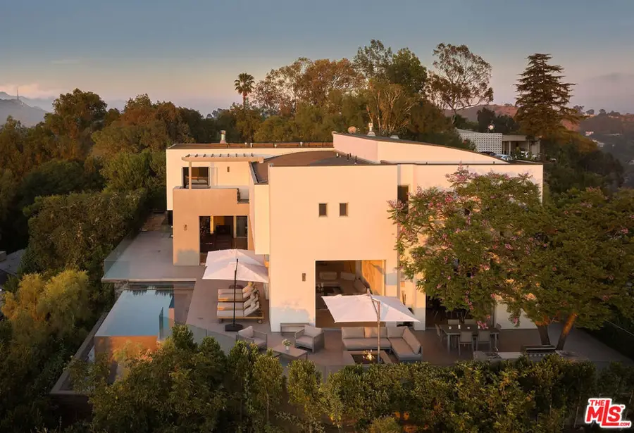 2750 Cardwell Place, Los Angeles, CA 90046 - #2