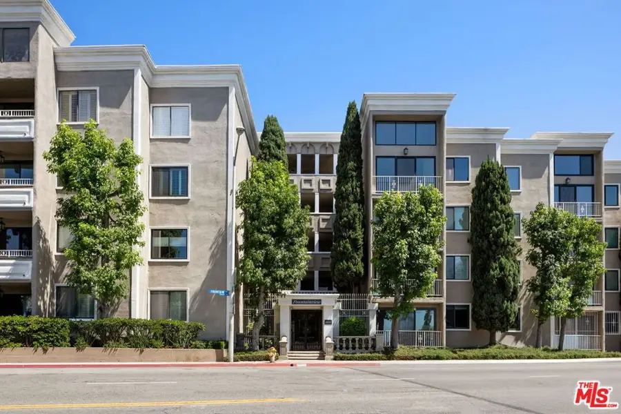 8455 Fountain Avenue #301, West Hollywood, CA 90069 - #2