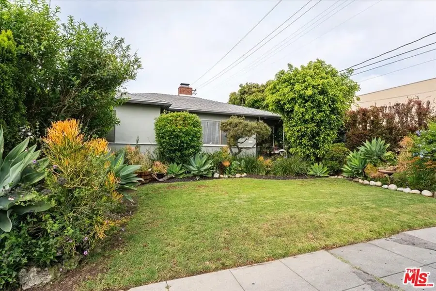 2210 24th Street, Santa Monica, CA 90405 - #2
