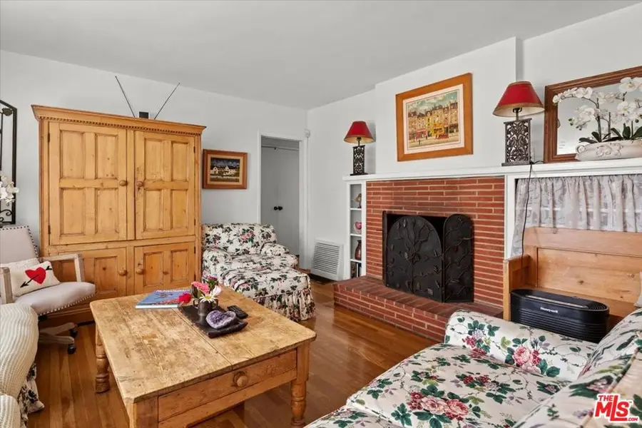2210 24th Street, Santa Monica, CA 90405 - #3