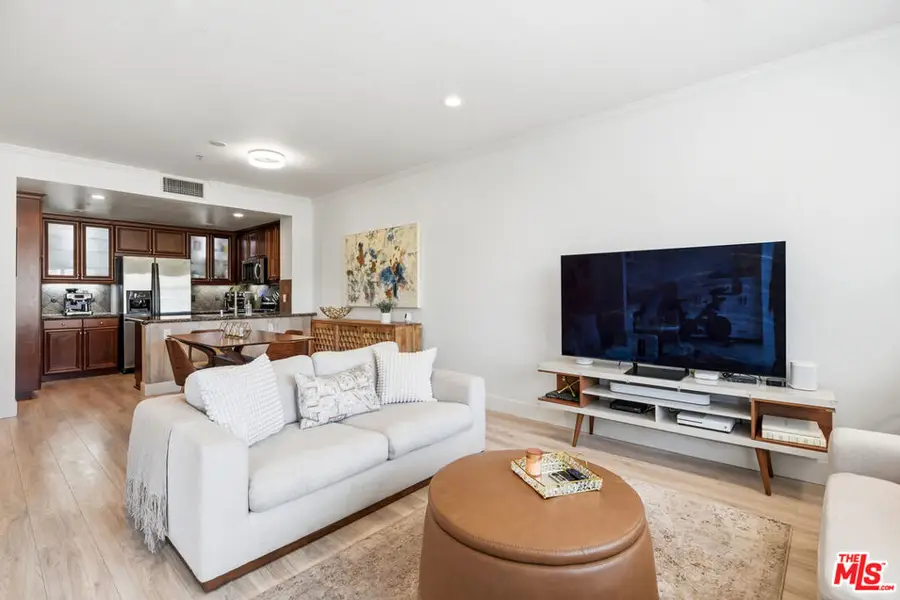 6020 Seabluff Drive #411, Playa Vista, CA 90094 - #2