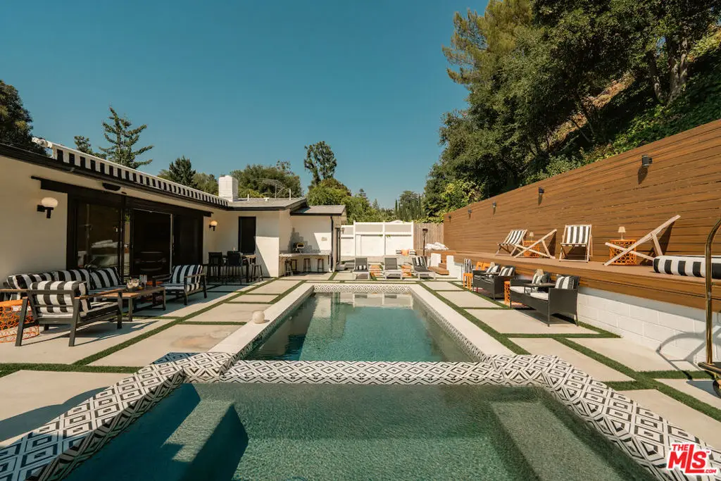 3242 Berry Drive, Studio City, CA 91604 - #1