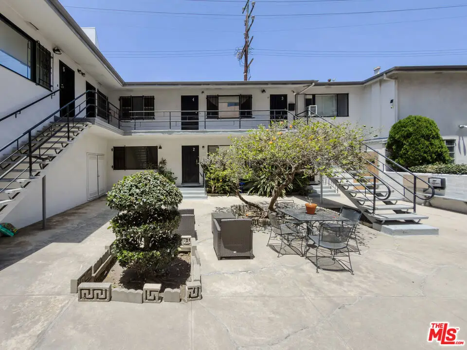 1815 Greenfield Avenue, Los Angeles, CA 90025 - #1