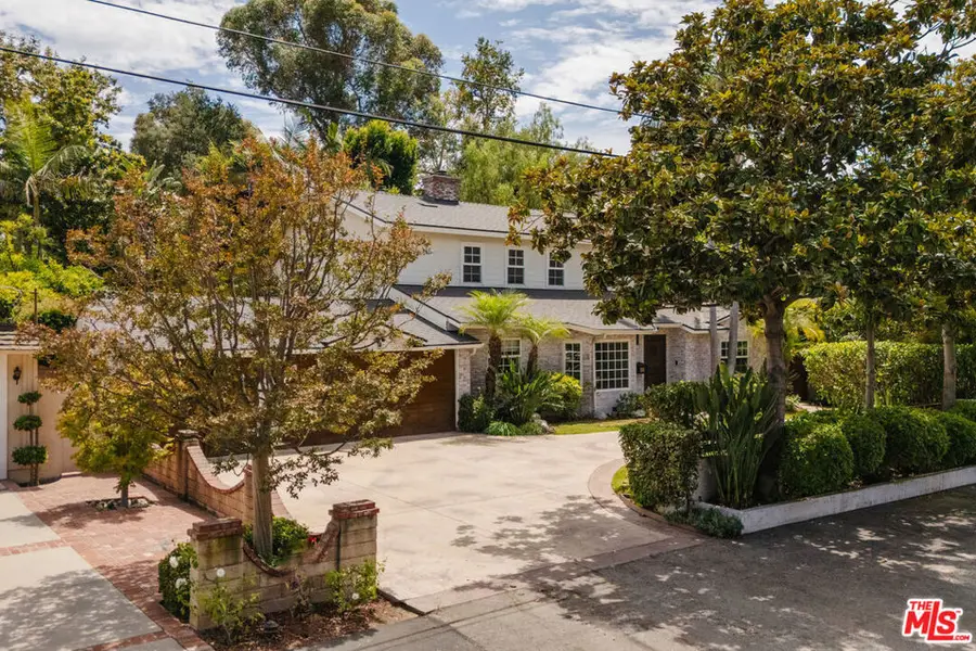 13230 Hesby Street, Sherman Oaks, CA 91423 - #2