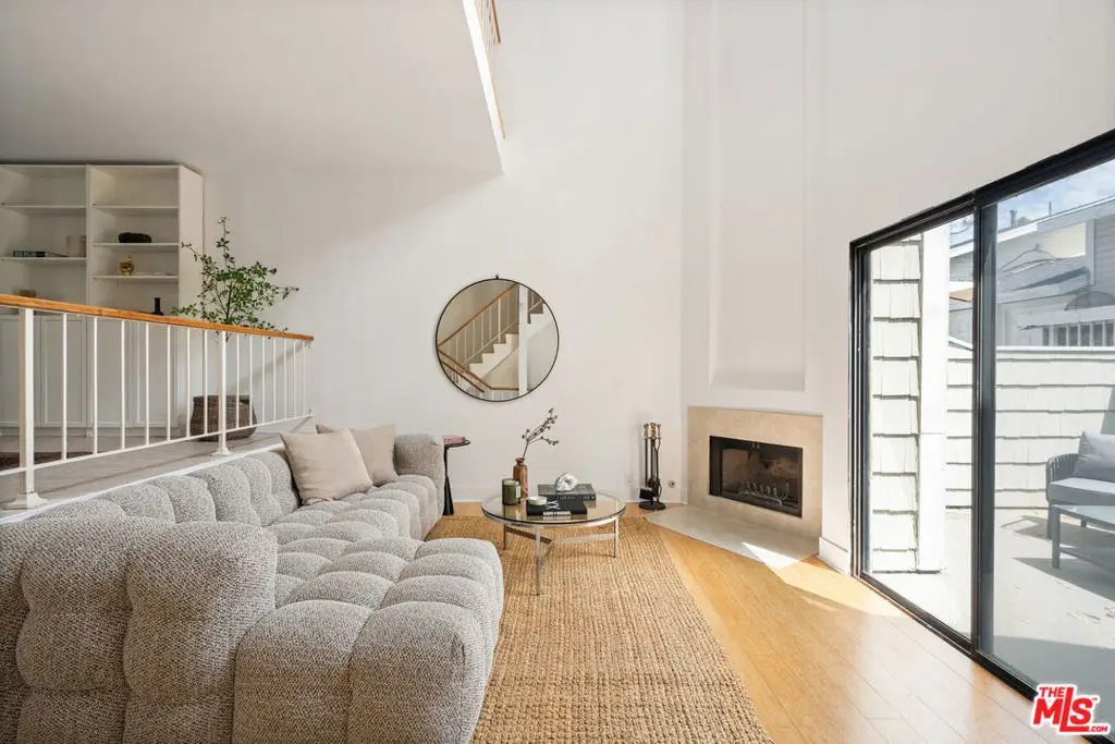 4658 Don Lorenzo Drive #G, Los Angeles, CA 90008 - #1