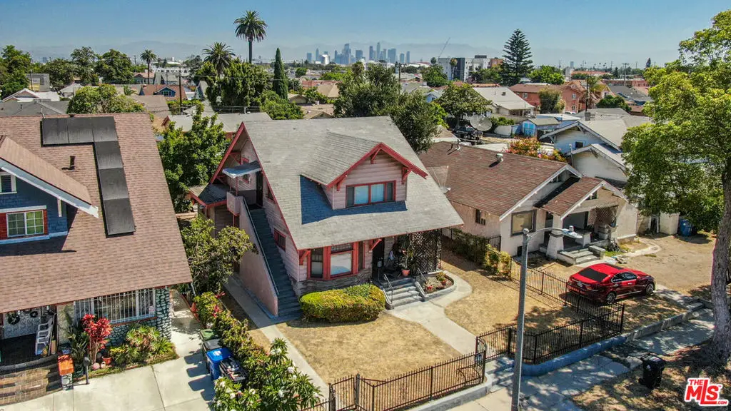 1111 W 47th Street, Los Angeles, CA 90037 - #1