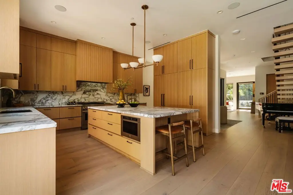 4554 Wortser Avenue, Studio City, CA 91604 - #1