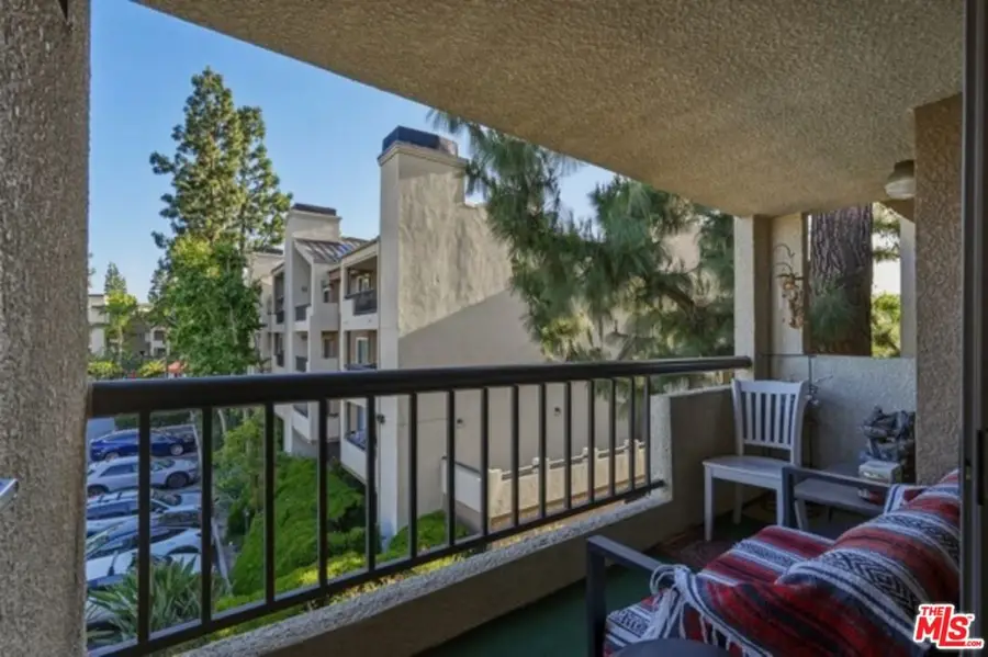 21450 Burbank Boulevard #314, Woodland Hills, CA 91367 - #2