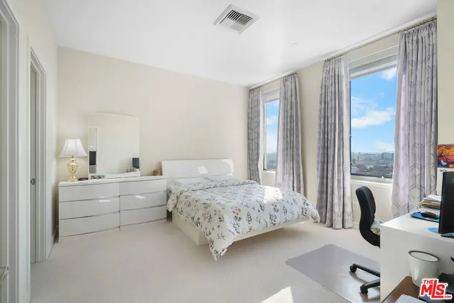 3810 Wilshire Boulevard #712, Los Angeles, CA 90010 - #2
