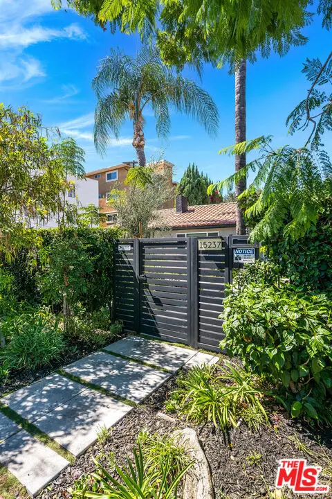 15237 Otsego Street, Sherman Oaks, CA 91403 - #3