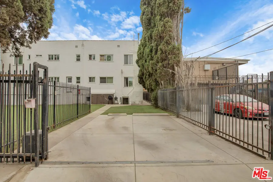 1430 Elm Avenue, Long Beach, CA 90813 - #2