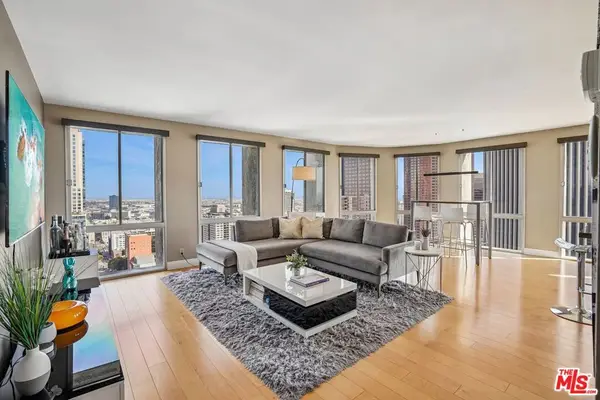 800 W 1st Street #2805, Los Angeles, CA 90012