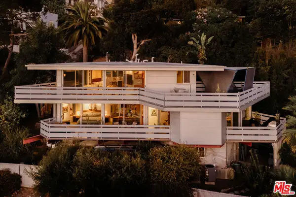 2383 Loma Vista Place, Los Angeles, CA 90039