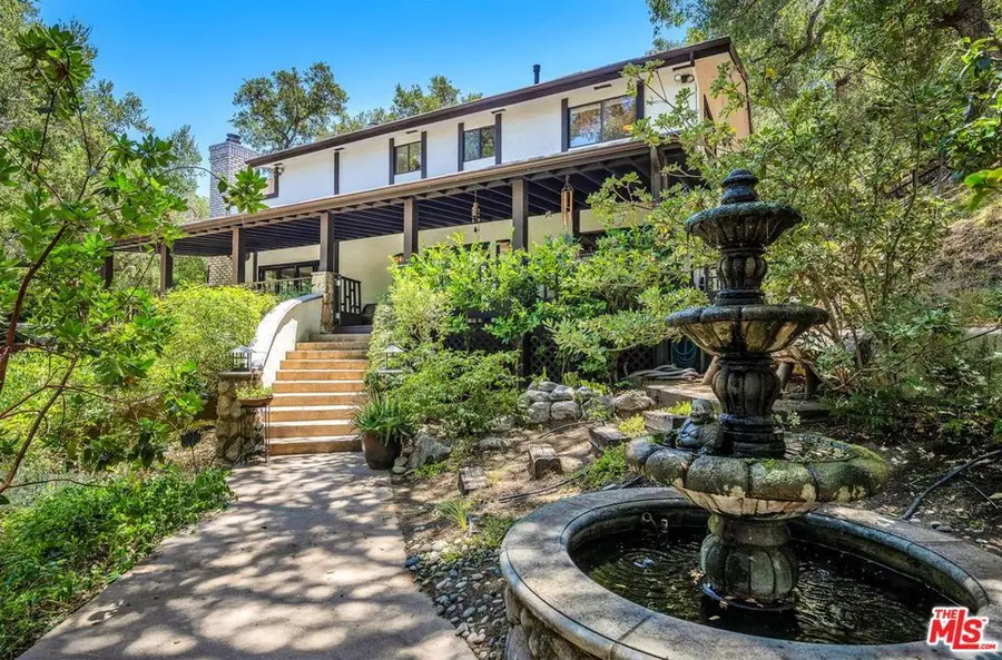 805 Malibu Meadows Drive, Calabasas, CA 91302 - #2