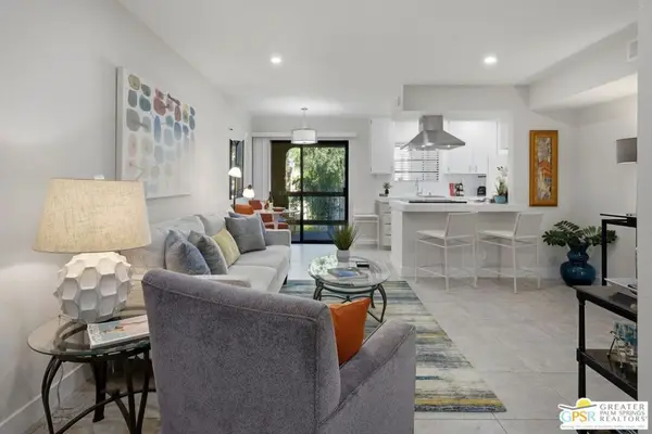5300 E Waverly Drive #I - 4, Palm Springs, CA 92264