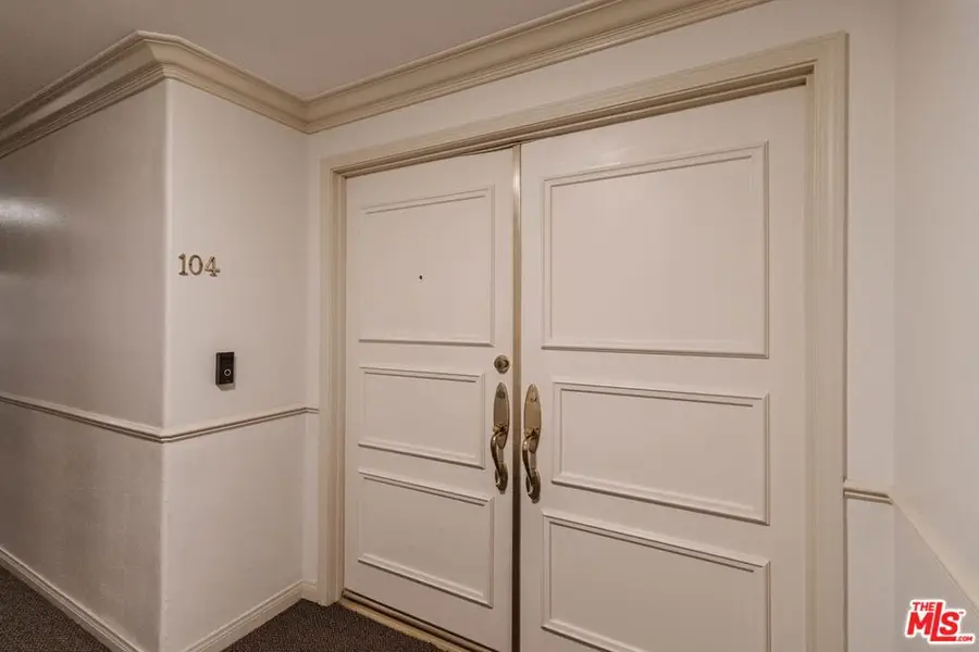 11855 Goshen Avenue #104, Los Angeles, CA 90049 - #2