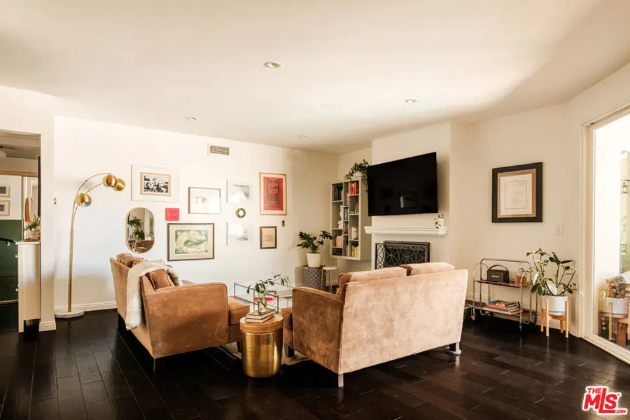 14569 Benefit Street #209, Sherman Oaks, CA 91403 - #3