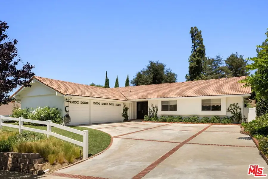 3736 Eddingham Avenue, Calabasas, CA 91302 - #2