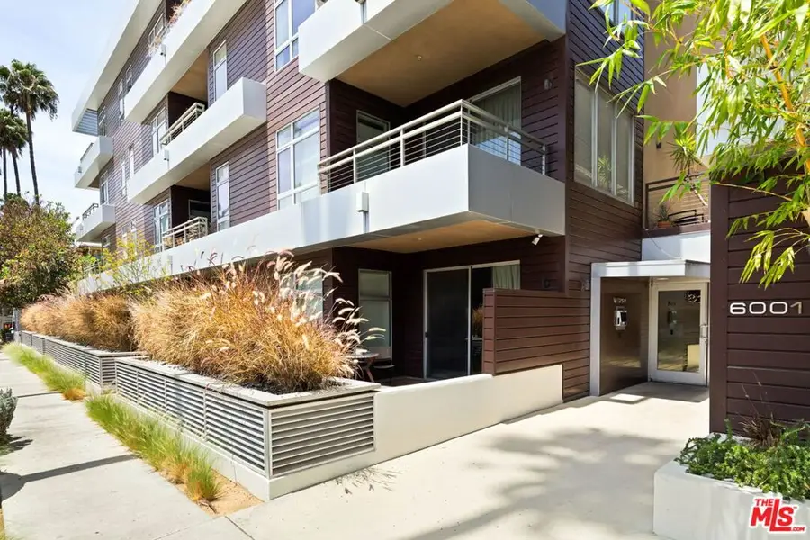 6001 Carlton Way #209, Los Angeles, CA 90028 - #2