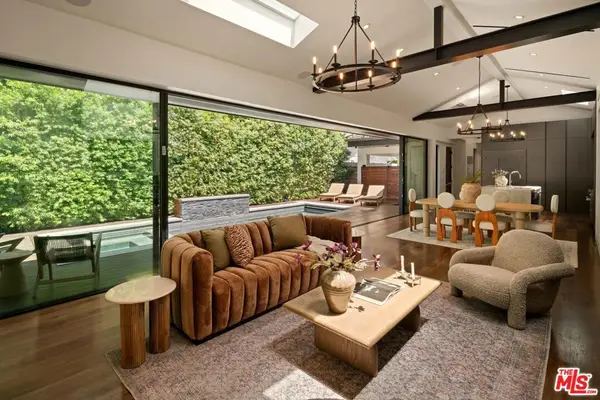 527 Norwich Drive, West Hollywood, CA 90048