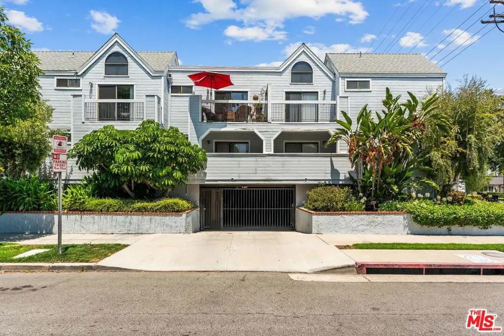 1819 W Alameda Avenue, Burbank, CA 91506 - #1