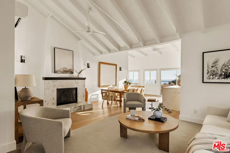 7325 Rindge Avenue, Playa Del Rey, CA 90293 - #2
