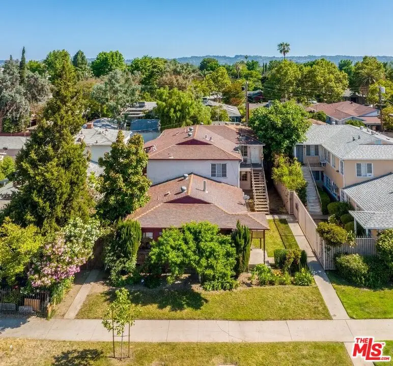 13350 Victory Boulevard, Van Nuys, CA 91401 - #3