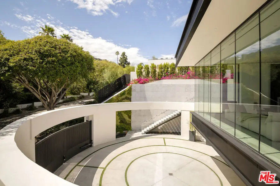 1200 Laurel Way, Beverly Hills, CA 90210 - #2