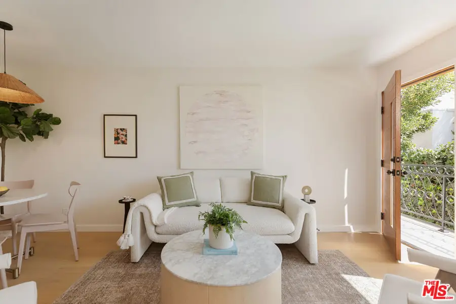 4412 Finley Avenue #3, Los Angeles, CA 90027 - #3