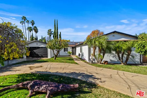 6159 Debs Avenue, Woodland Hills, CA 91367