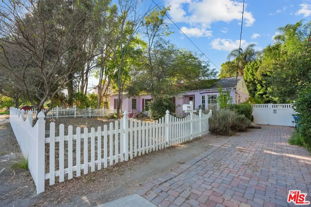 12201 Califa Street, Valley Village, CA 91607 - #1