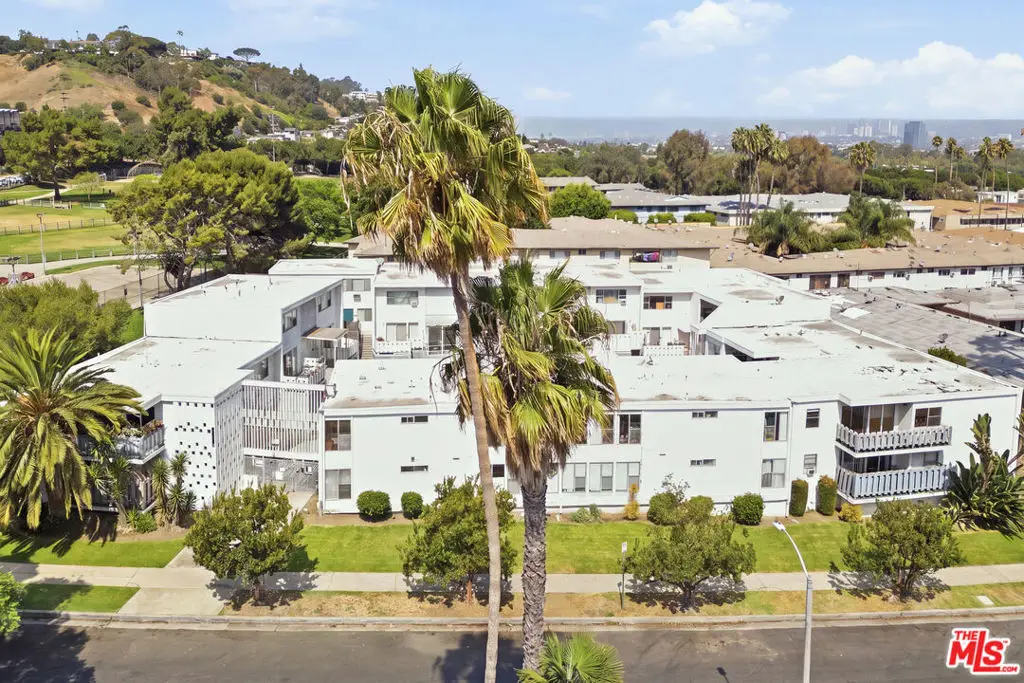 4065 Ursula Avenue #6, Los Angeles, CA 90008 - #1