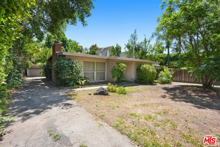 12214 Huston Street, Valley Village, CA 91607 - #2