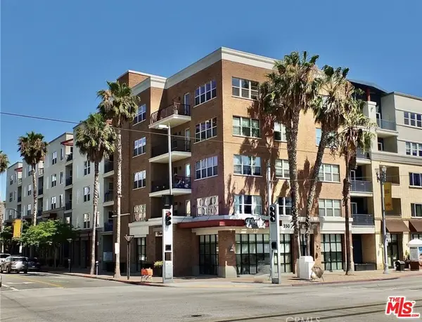 300 E 4th Street #208, Long Beach, CA 90802