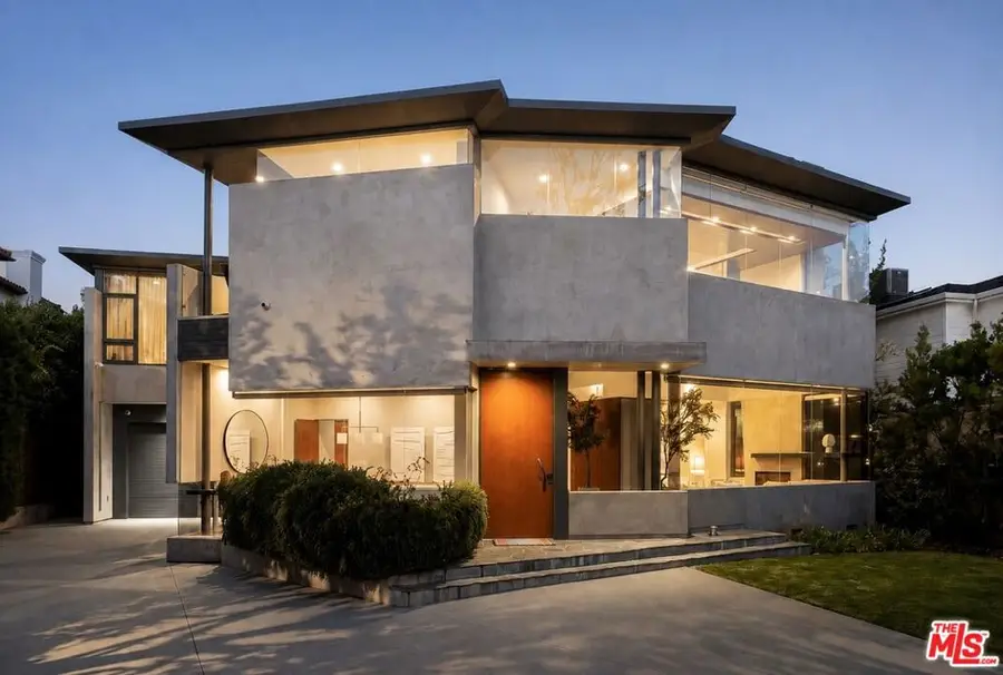 212 S Saltair Avenue, Los Angeles, CA 90049 - #3