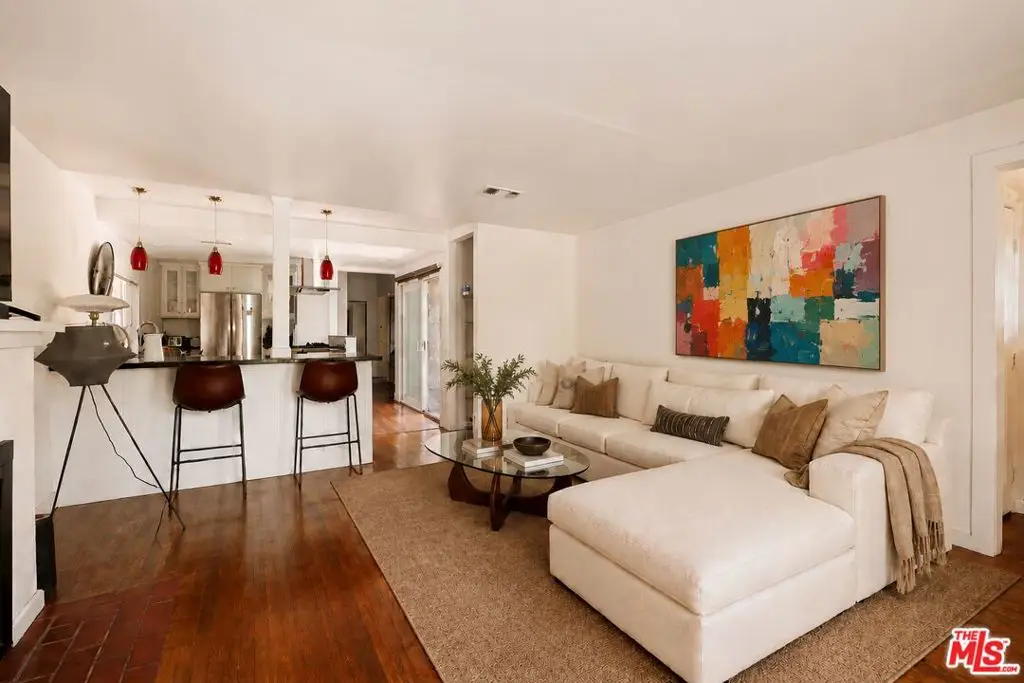 5815 Franklin Avenue, Los Angeles, CA 90028 - #1