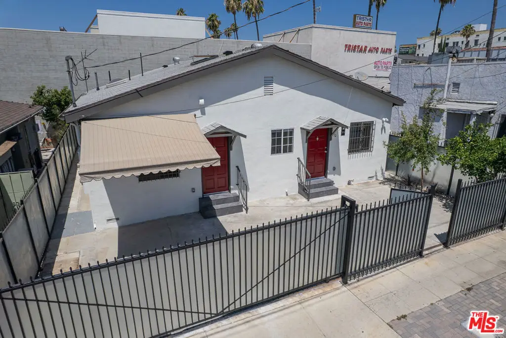 1445 N Mariposa Avenue, Los Angeles, CA 90027 - #1