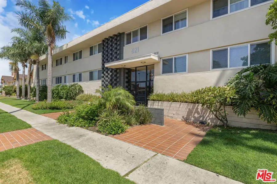 621 E 99th Street, Inglewood, CA 90301 - #3