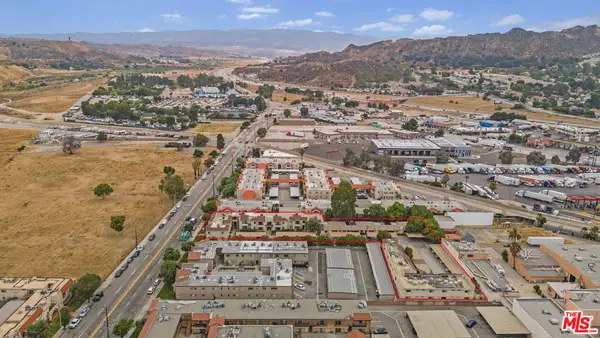 31701 Ridge Route Road, Castaic, CA 91384