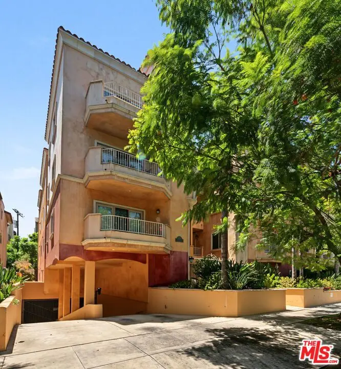 1511 Camden Avenue #103, Los Angeles, CA 90025 - #2