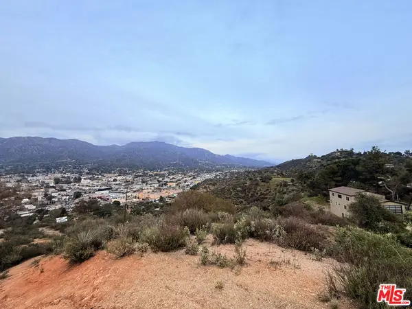 9727 N Estaban Way, Tujunga, CA 91042